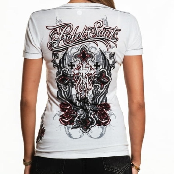NWOT Rebel Saints Women's Small White Floral Cross With Angel Wings Tee - Picture 2 of 11